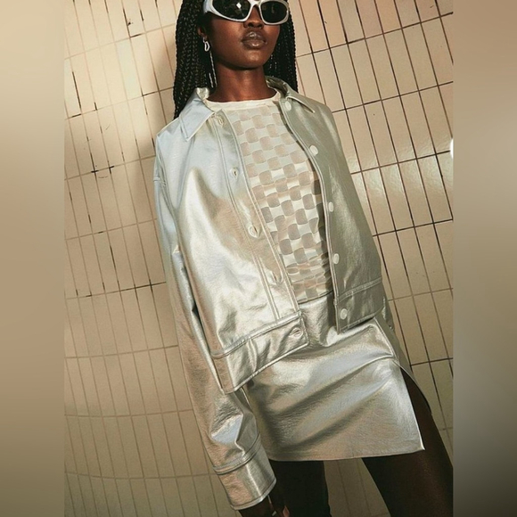 NIA “Venus Jacket” – Metallic Silver Faux Leather Jacket – Size Medium - Picture 2 of 11